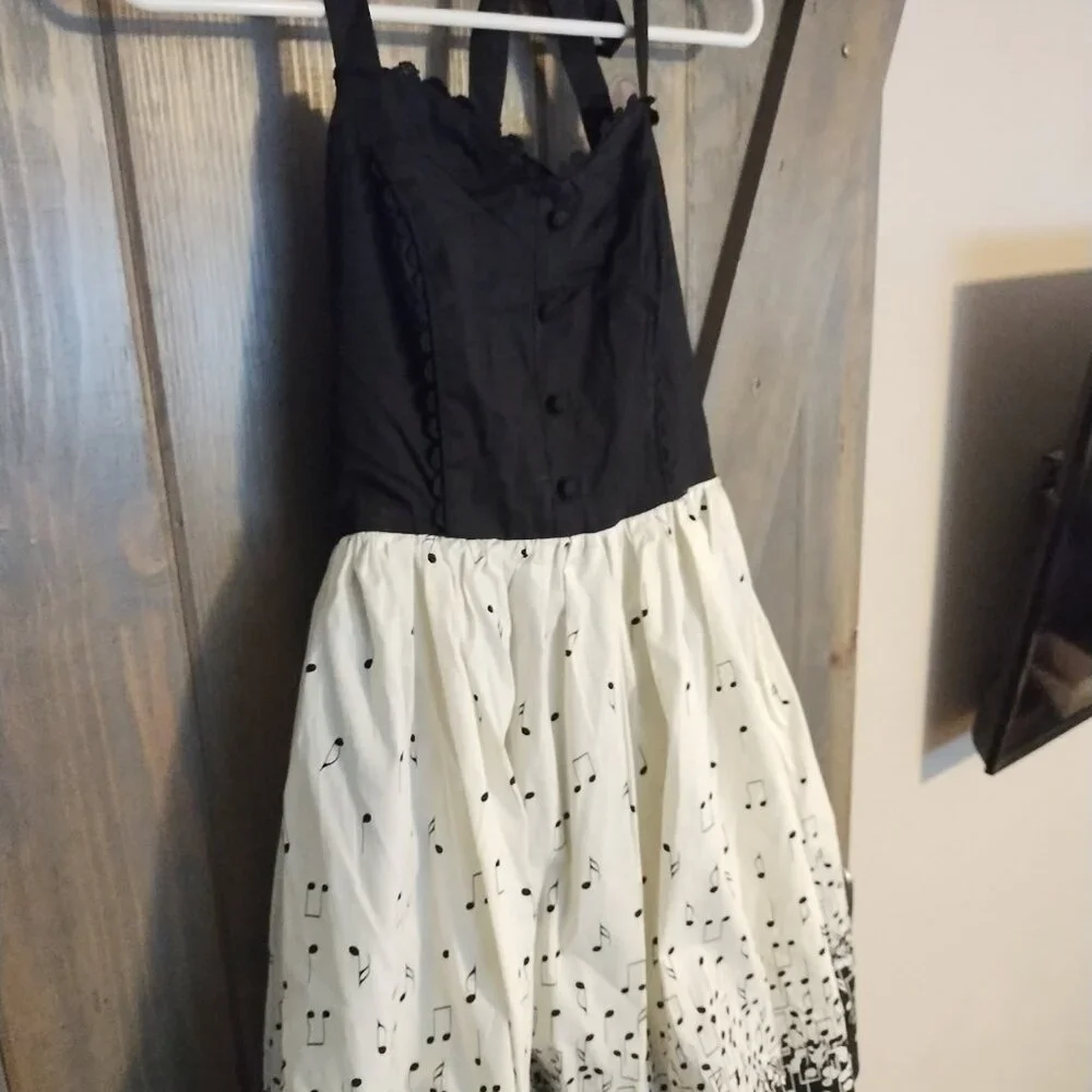 Hot Topic Musical Note Dress Size Small NWT - Picture 2 of 7